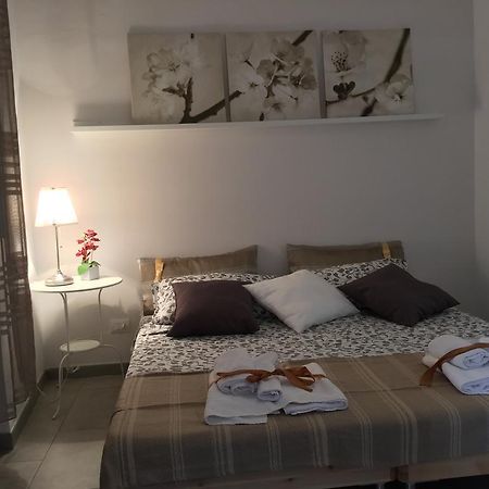 Case Vacanze Le Rose Villa Noto Luaran gambar