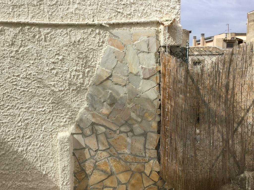 Case Vacanze Le Rose Villa Noto Luaran gambar