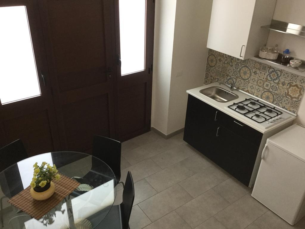 Case Vacanze Le Rose Villa Noto Luaran gambar
