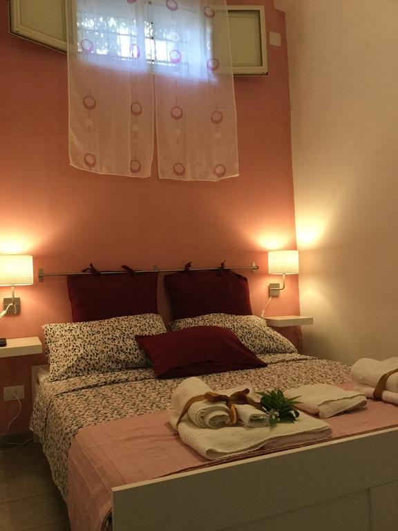 Case Vacanze Le Rose Villa Noto Luaran gambar