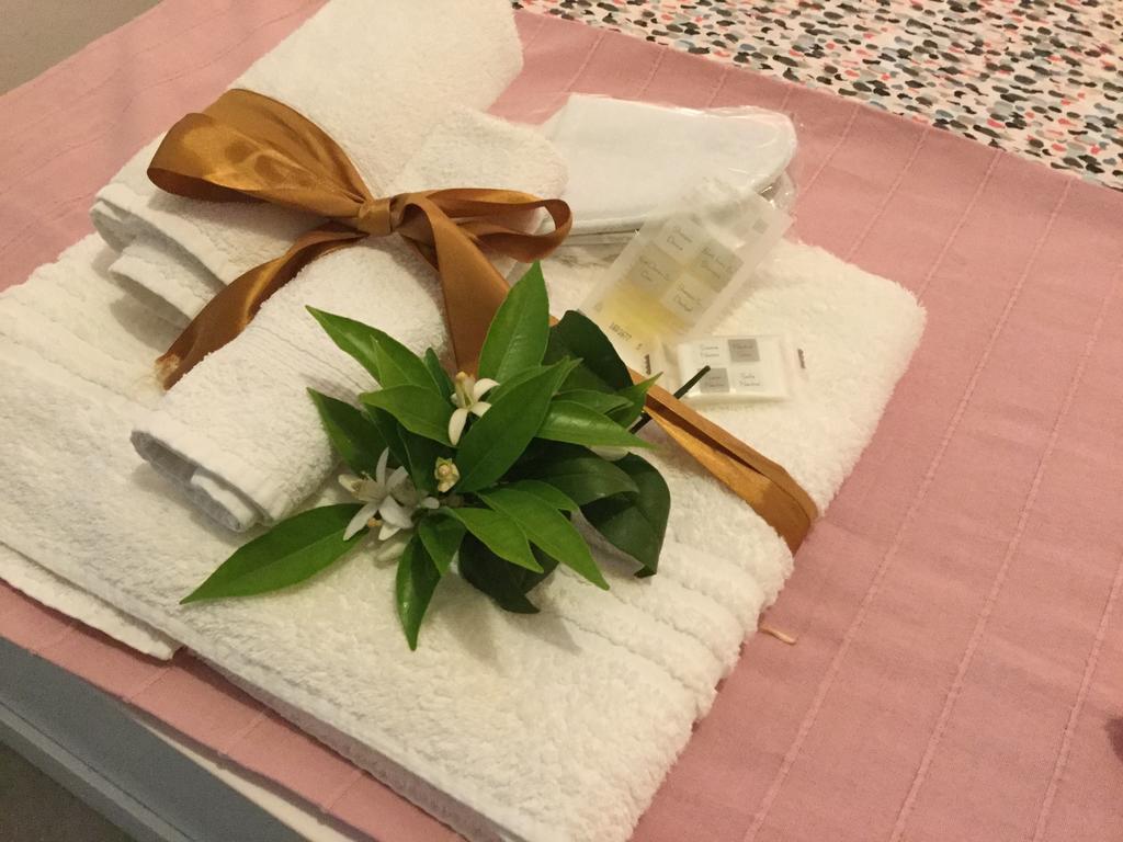 Case Vacanze Le Rose Villa Noto Luaran gambar