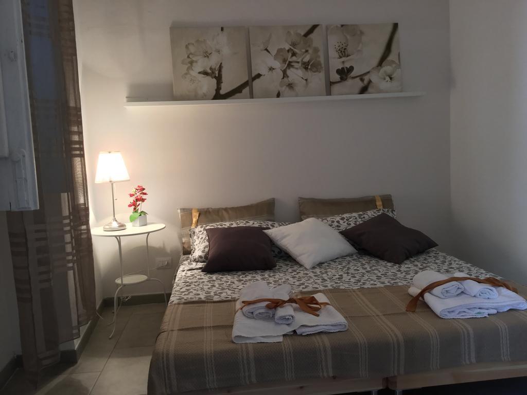 Case Vacanze Le Rose Villa Noto Luaran gambar